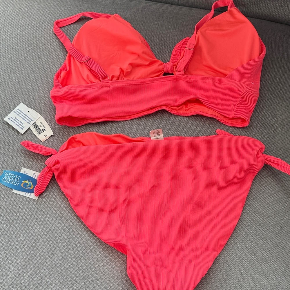 Wave Zone Vibrant Pink Bikini Set Size 1X - Picture 7 of 7